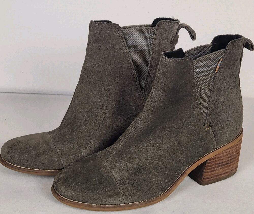 TOMS Esme Suede Chelsea Boots Womens Size 6.5 In Tarmac Olive